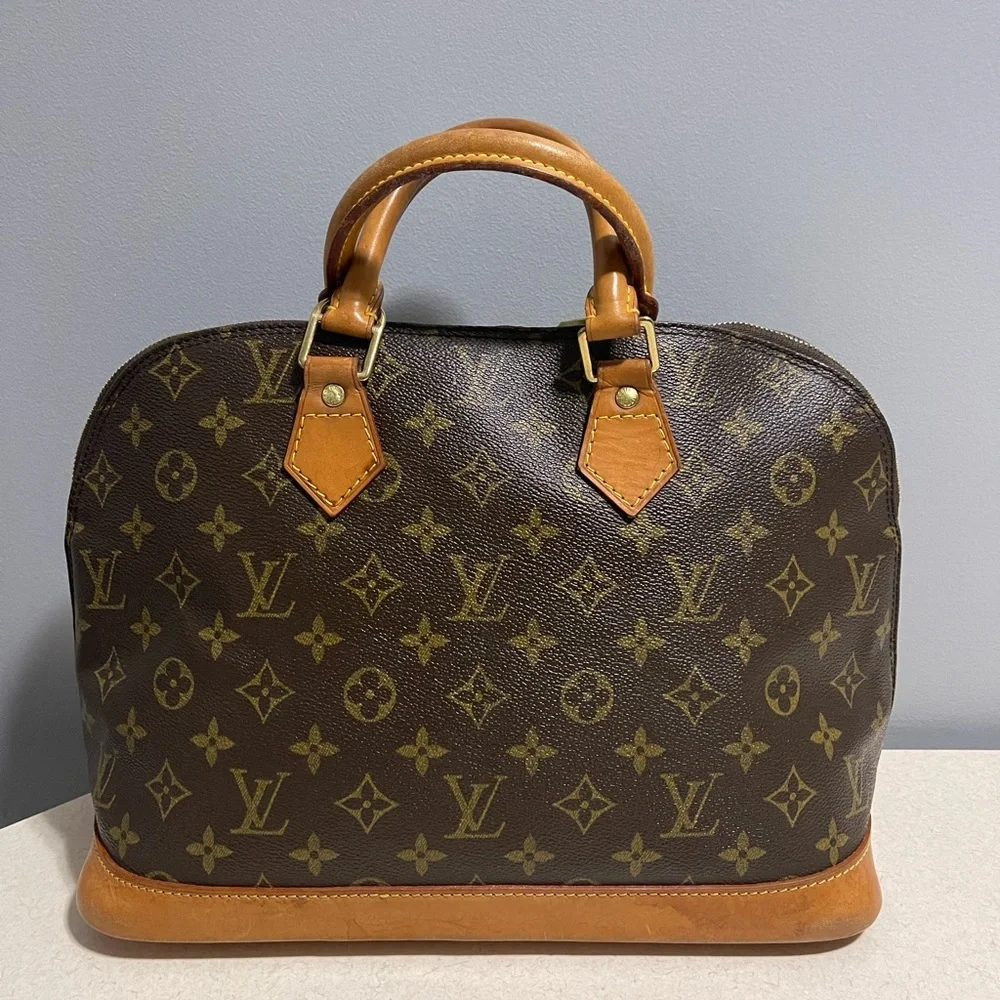 Louis Vuitton Alma PM Monogram